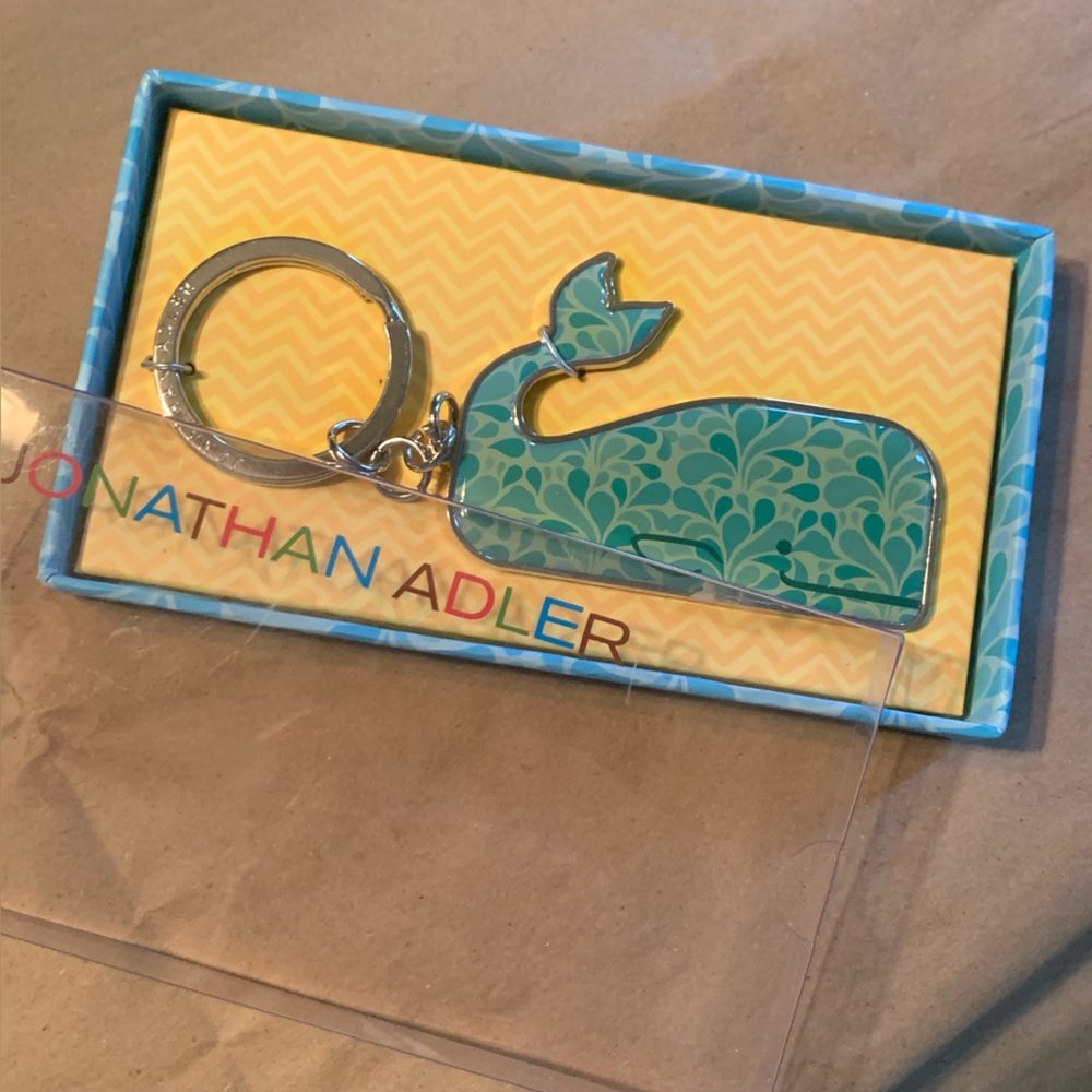 Jonathan Adler NEW Whale Keychain Bag Charm  Nautical Coastal East Coast Prep - Picture 9 of 9